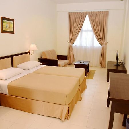 Bdb Darulaman Golf Resort Alor Setar Exterior foto
