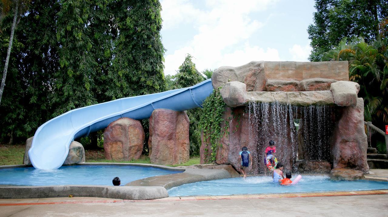 Bdb Darulaman Golf Resort Alor Setar Exterior foto