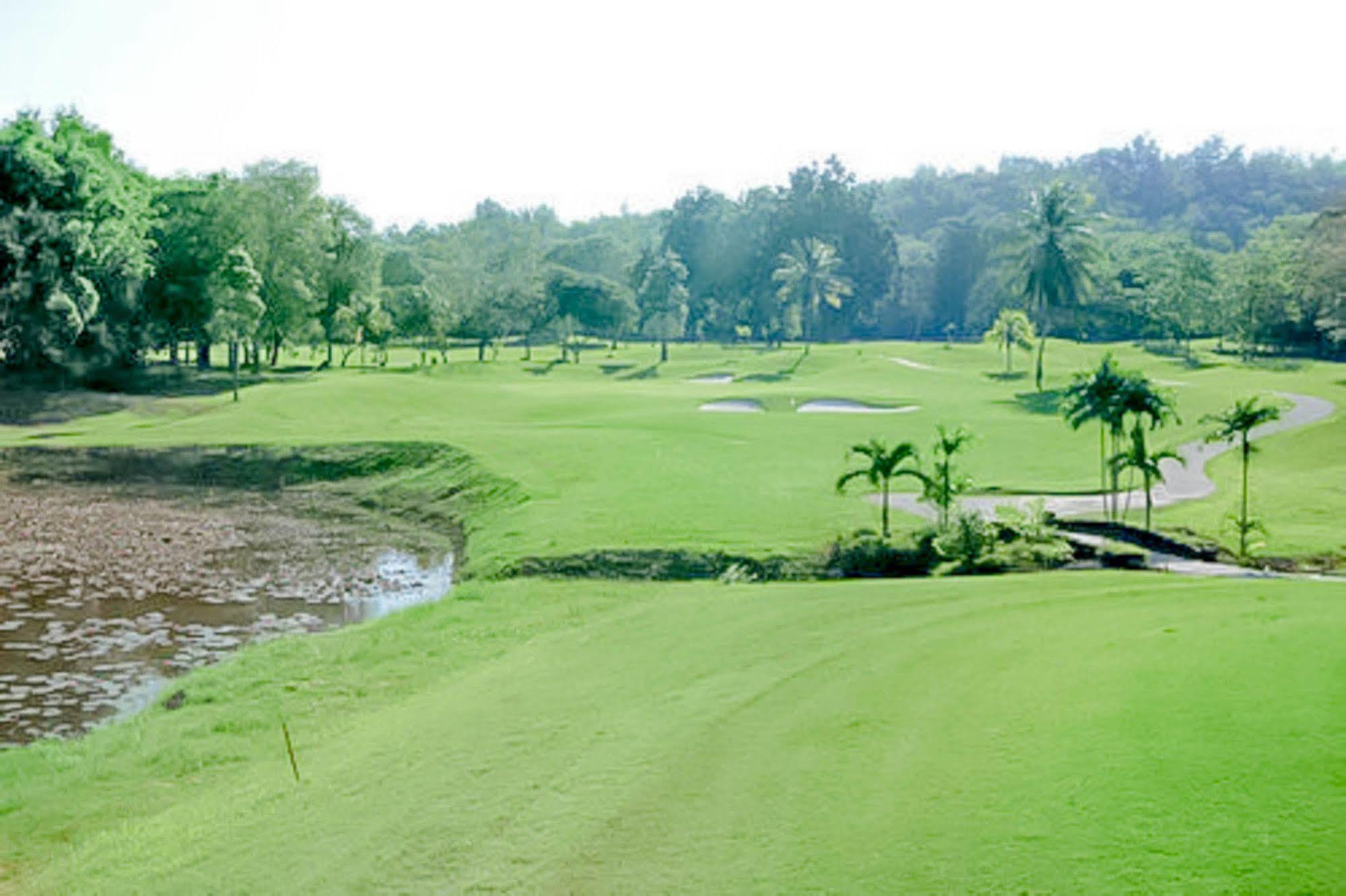 Bdb Darulaman Golf Resort Alor Setar Exterior foto